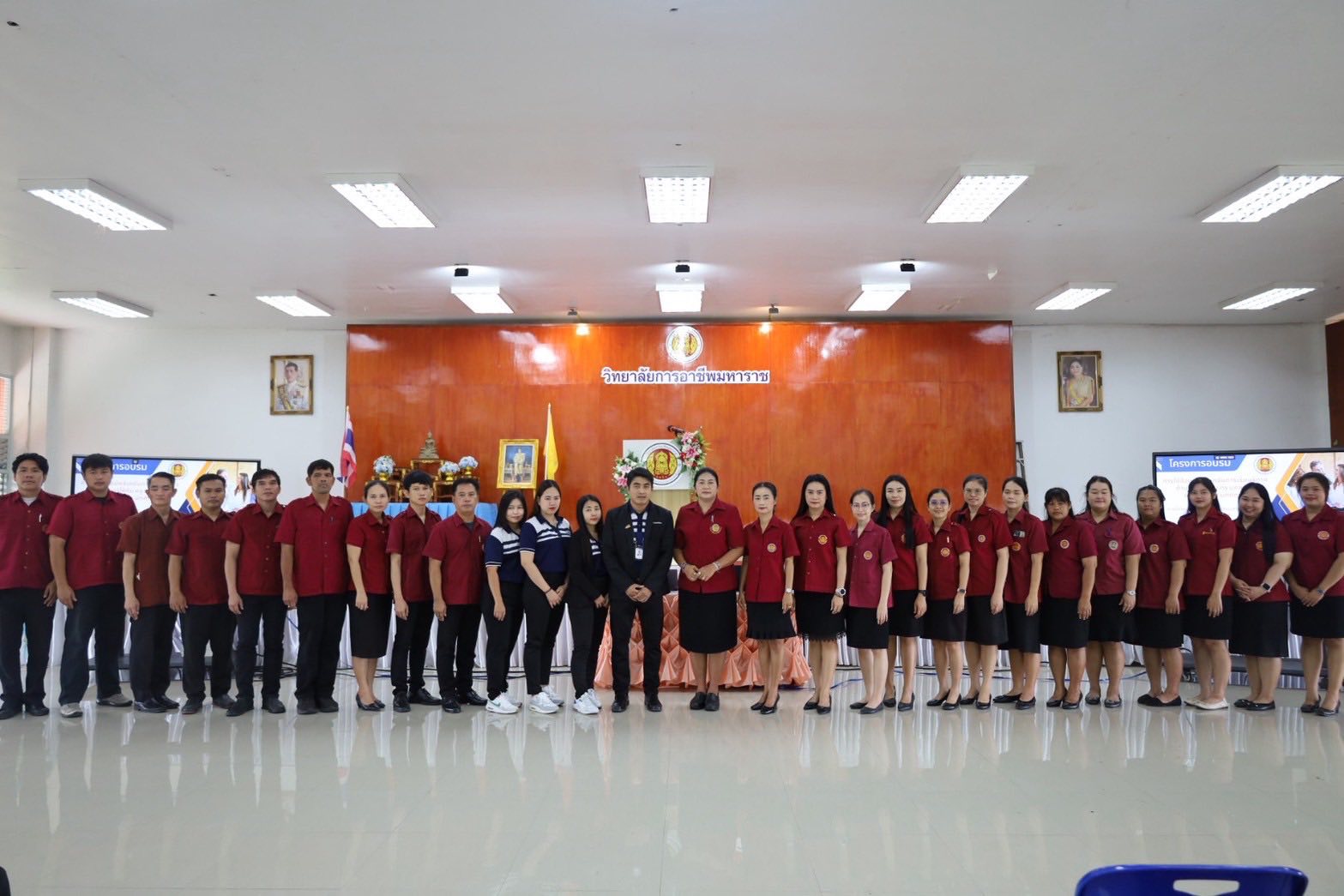 โครงการยกระดับผู้เรียนสายอาชีวศึกษาสู่ สมรรถนะสูงทางด้านภาษา ทุกที่ ทุกเวลา (Anywhere Anytime) ประจำปีการศึกษา 2568 ในวันพุธที่ 3 กันยายน 2568 ณ หอประชุมชั้น 3 วิทยาลัยการอาชีพมหาราช