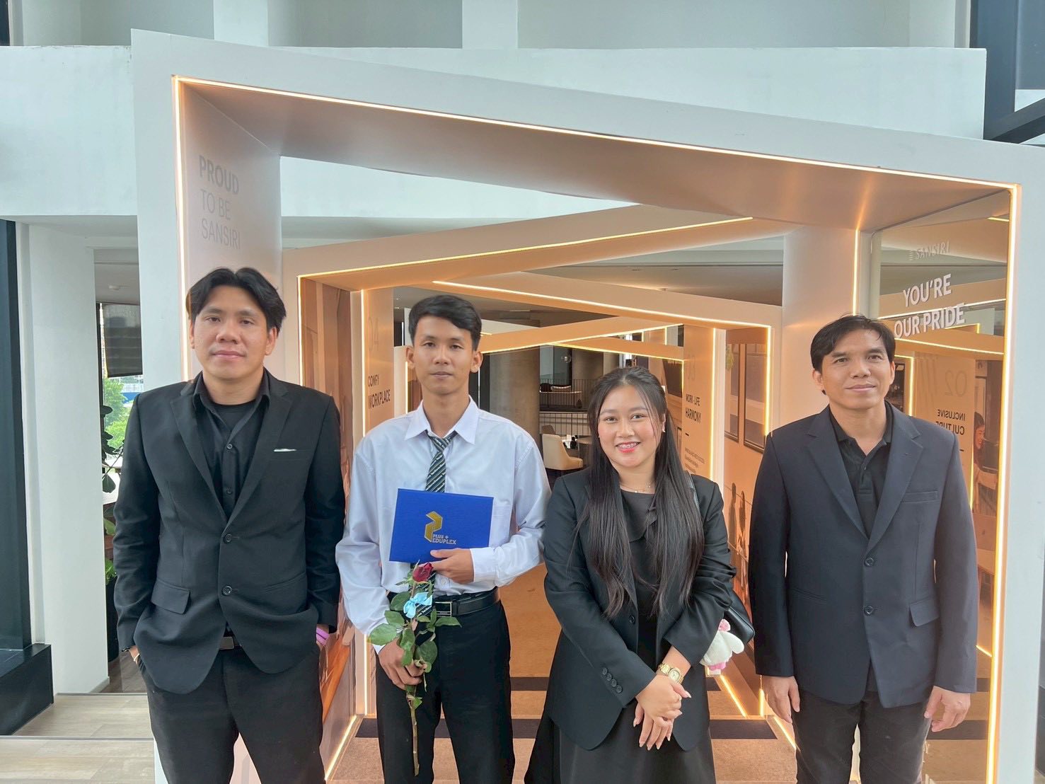 พิธีมอบใบประกาศให้กับนักศึกษาที่สำเร็จการฝึกอาชีพ กับ บริษัท พลัส พร็อพเพอร์ตี้ จำกัด ในวันศุกร์ที่ 30 มกราคม 2569 ณ บริษัท พลัส พร็อพเพอร์ตี้ จำกัด อาคารสิริแคมปัส แขวงพระโขนงเหนือ เขตวัฒนา กรุงเทพมหานคร